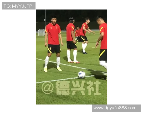 沈阳足球明星雕像事件引发的社会热议与文化反思探讨